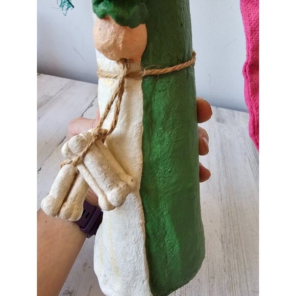 Vintage paper mache witch bone‎ statue figurine shabby chic hat - Picture 7 of 9